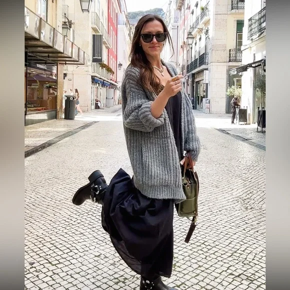 LUNYA Chunky Wool Cardigan in Serene Gray size xs/s - Picture 11 of 11